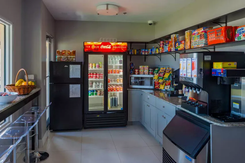 cozy living spaces at retreat of broward